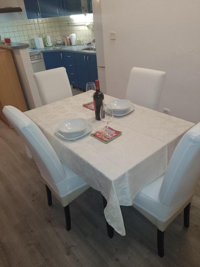 Apartman Ciblja Apartment เวลิคาโกริตซา ภายนอก รูปภาพ